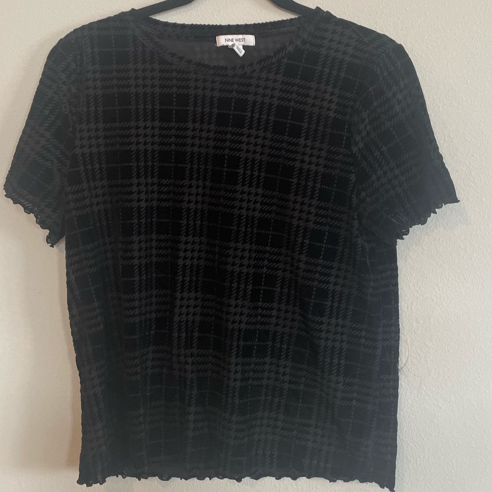 Nine West Med. Velvet Burnout Short Sleeve Tee with Lettuce-Edge Ruffle Hem Y2K